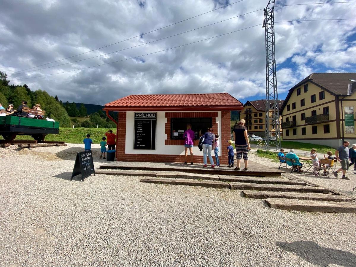 Drevenica Polomka, 5 Min Peso Restauracia, Ticha Ulica, Potok Villa Brezno Buitenkant foto